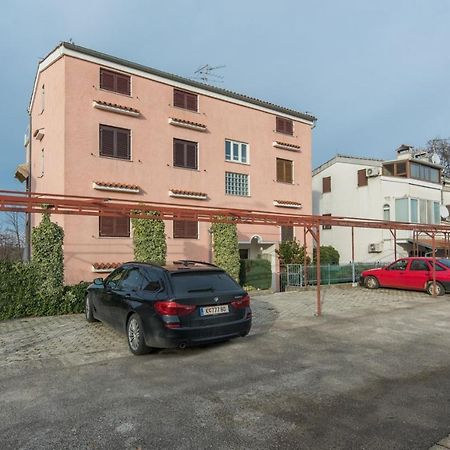 Apartment Roberto Punta Пореч Екстер'єр фото