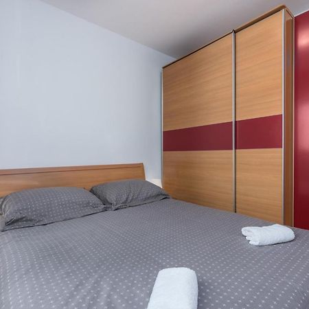 Apartment Roberto Punta Пореч Екстер'єр фото