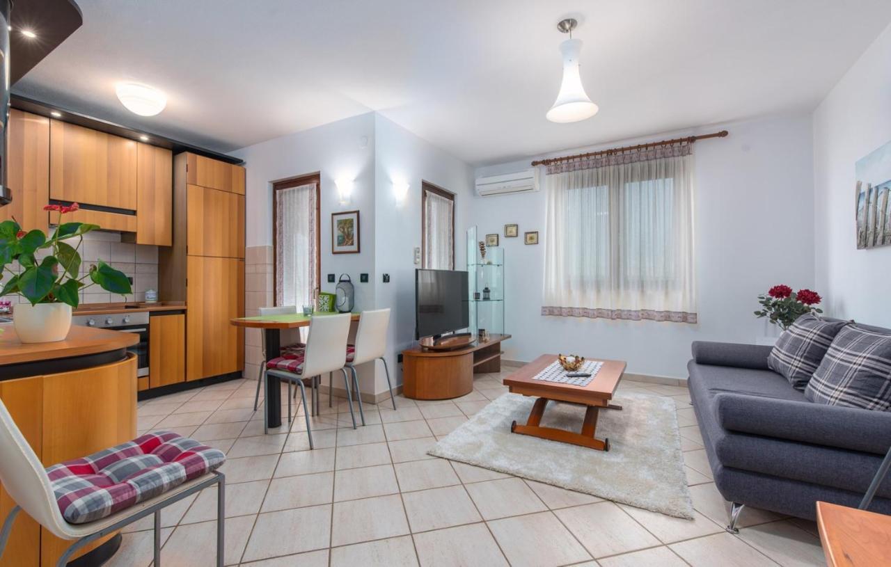 Apartment Roberto Punta Пореч Екстер'єр фото