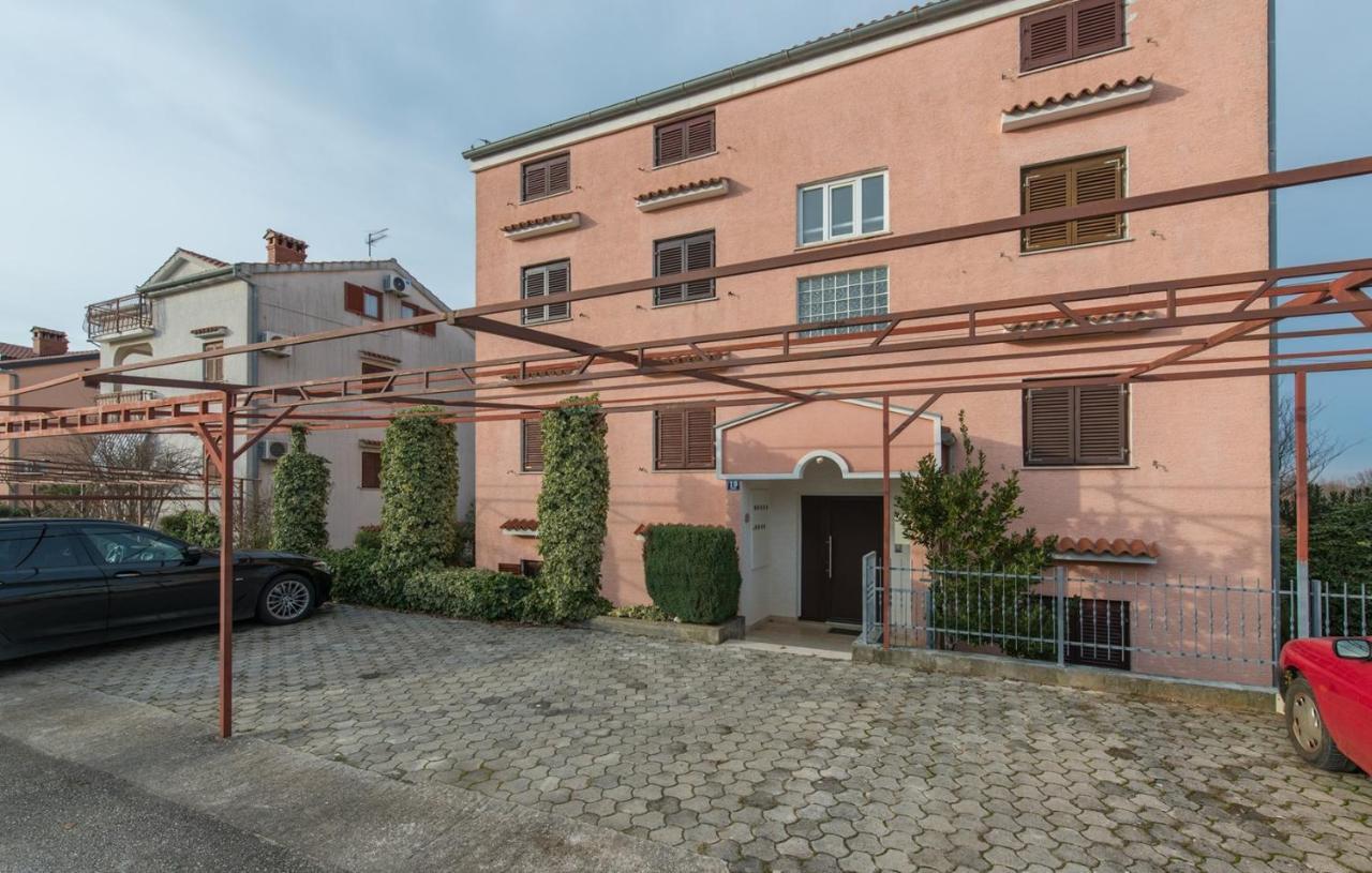 Apartment Roberto Punta Пореч Екстер'єр фото